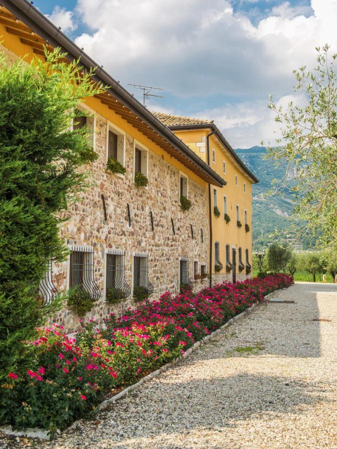Tenuta La Presa คาปริโน เวโรเนเซ ภายนอก รูปภาพ