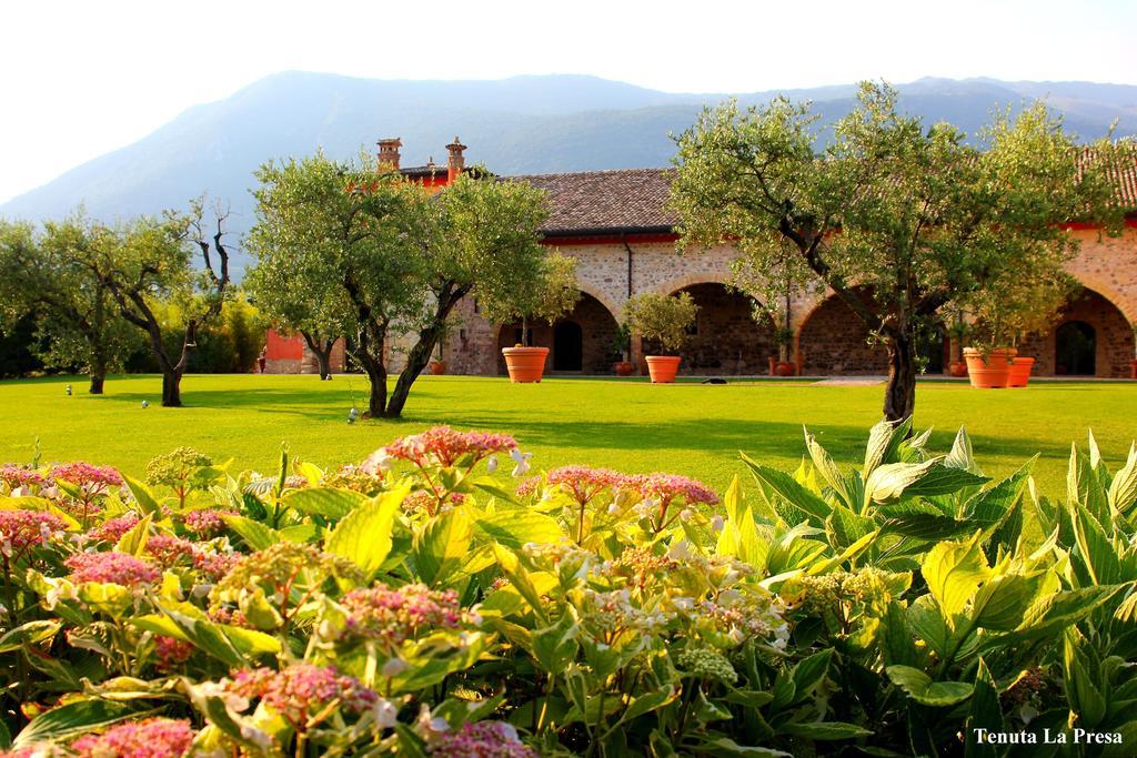 Tenuta La Presa คาปริโน เวโรเนเซ ภายนอก รูปภาพ
