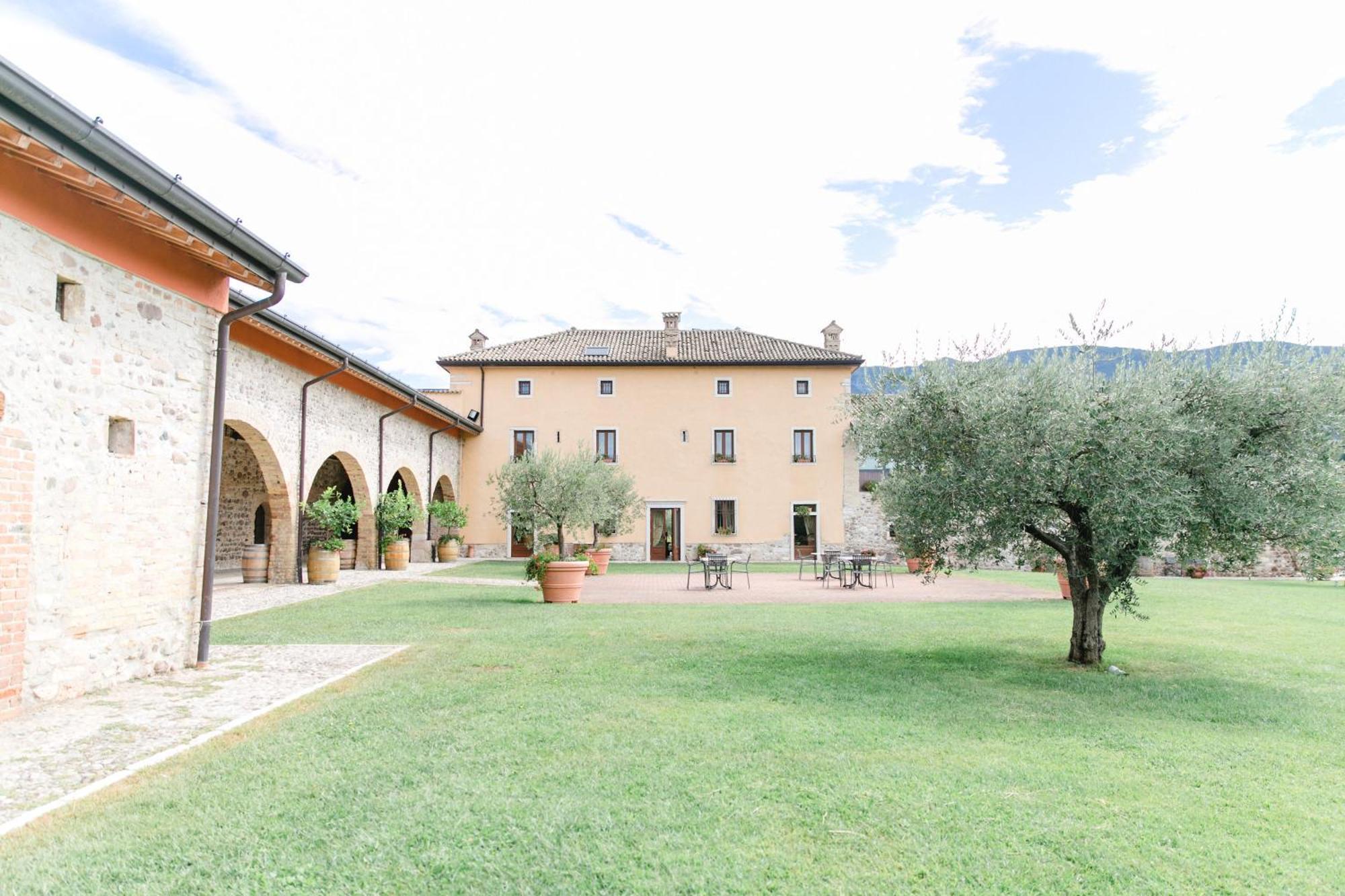 Tenuta La Presa คาปริโน เวโรเนเซ ภายนอก รูปภาพ