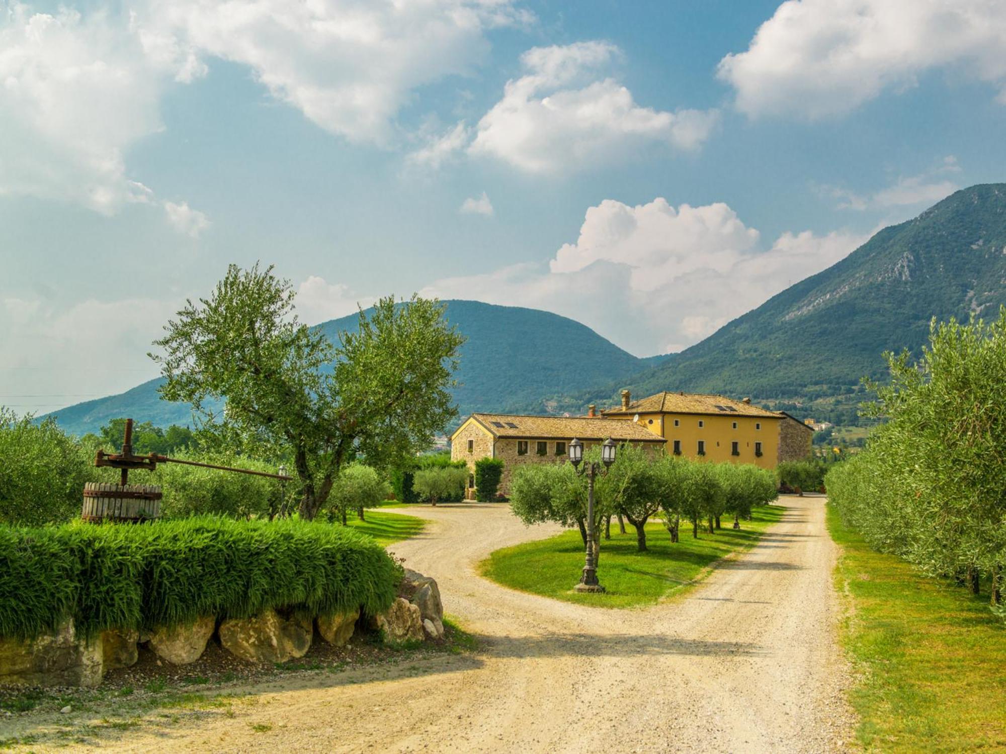 Tenuta La Presa คาปริโน เวโรเนเซ ภายนอก รูปภาพ