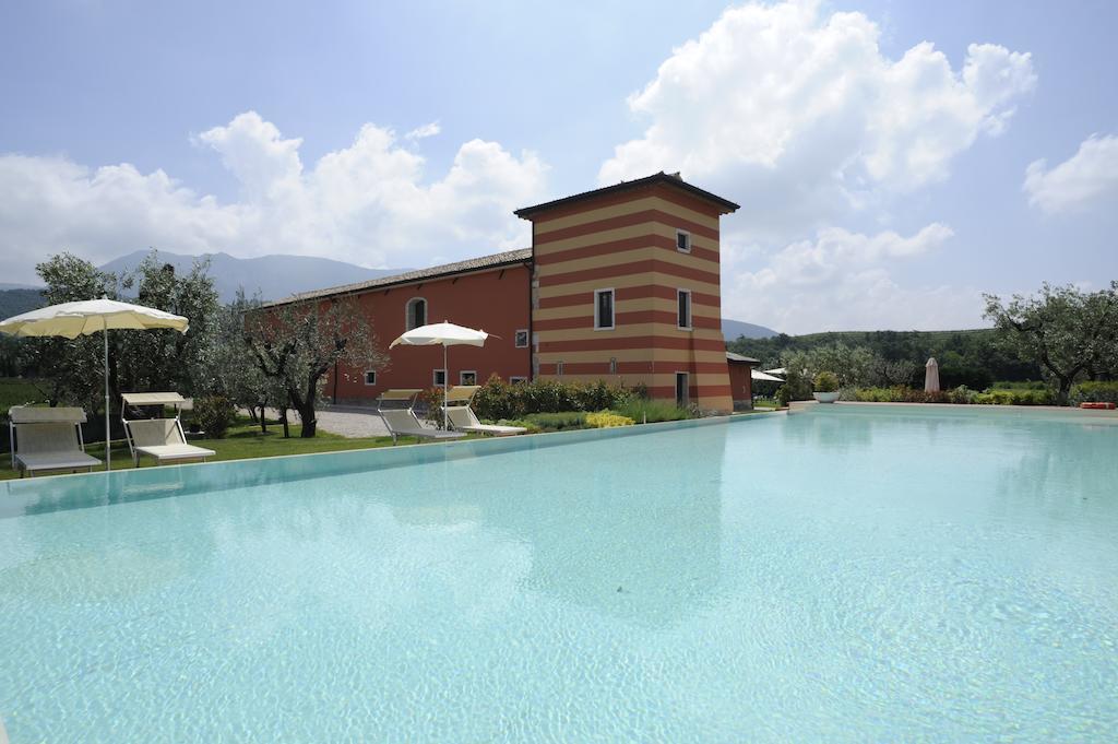 Tenuta La Presa คาปริโน เวโรเนเซ ภายนอก รูปภาพ