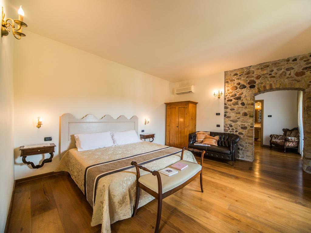 Tenuta La Presa คาปริโน เวโรเนเซ ภายนอก รูปภาพ