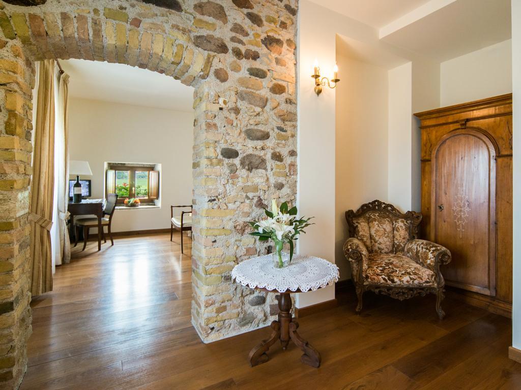 Tenuta La Presa คาปริโน เวโรเนเซ ภายนอก รูปภาพ