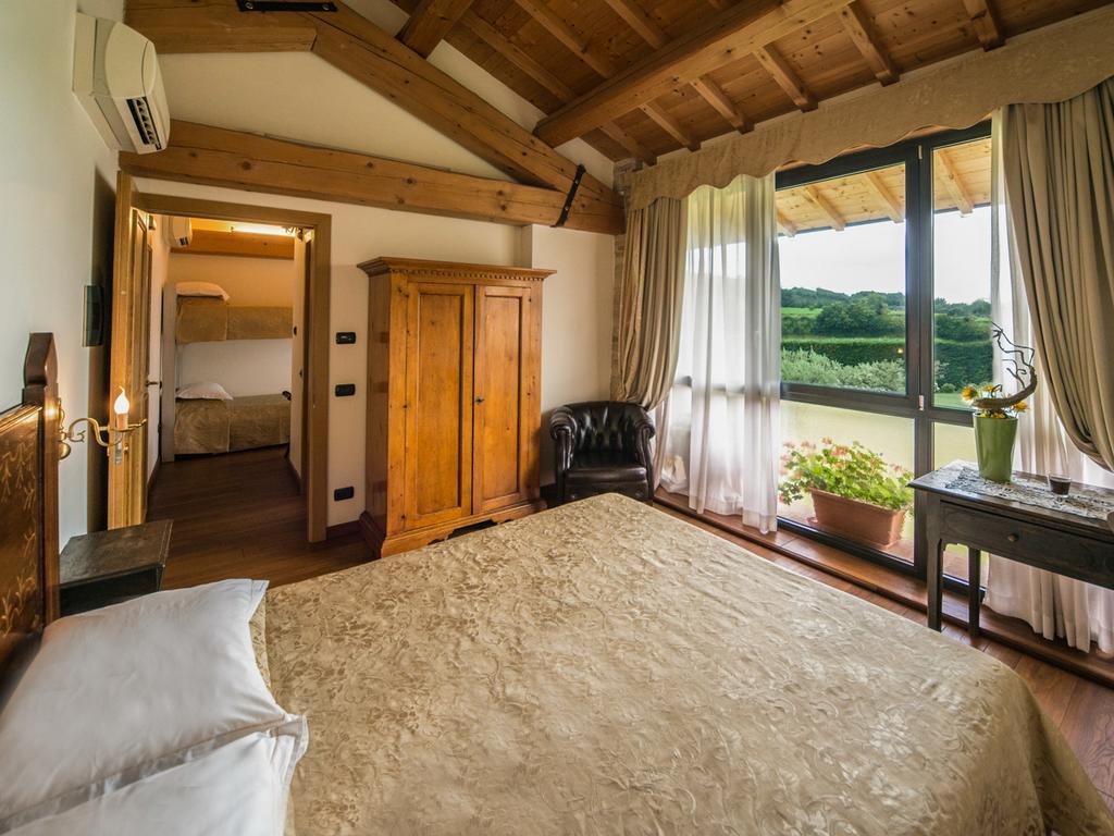 Tenuta La Presa คาปริโน เวโรเนเซ ภายนอก รูปภาพ