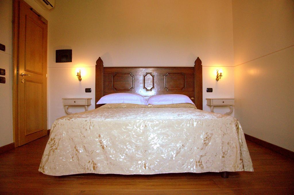 Tenuta La Presa คาปริโน เวโรเนเซ ภายนอก รูปภาพ