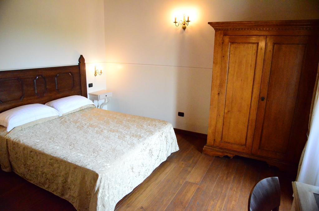 Tenuta La Presa คาปริโน เวโรเนเซ ภายนอก รูปภาพ