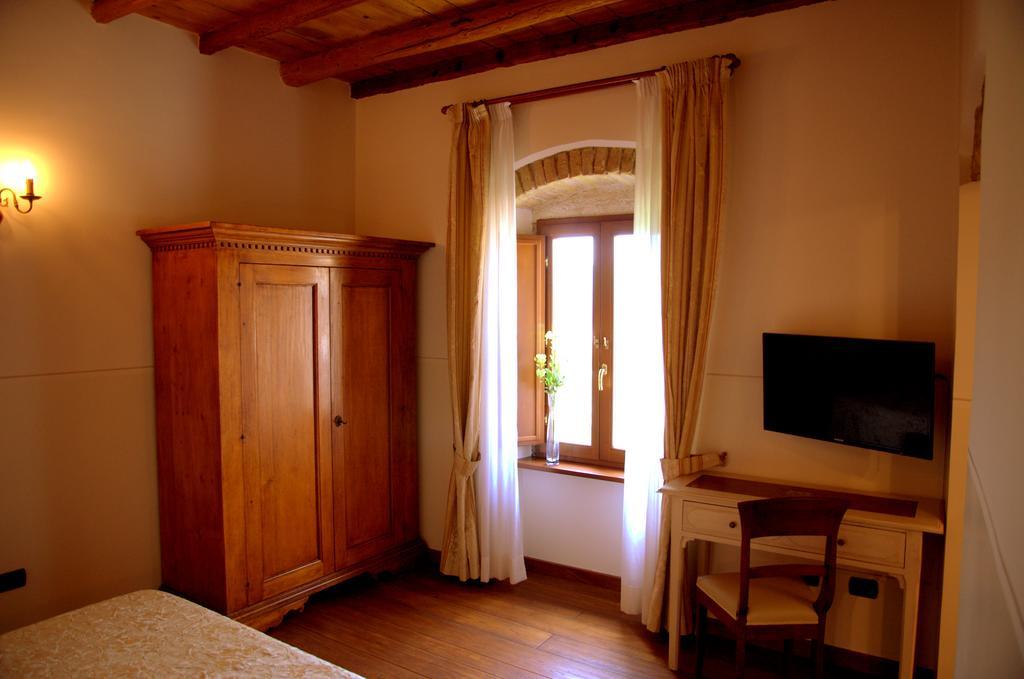 Tenuta La Presa คาปริโน เวโรเนเซ ภายนอก รูปภาพ